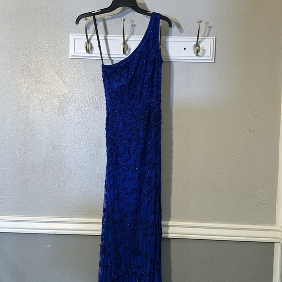 Primavera Formal Prom Dress - Picture 3 of 15